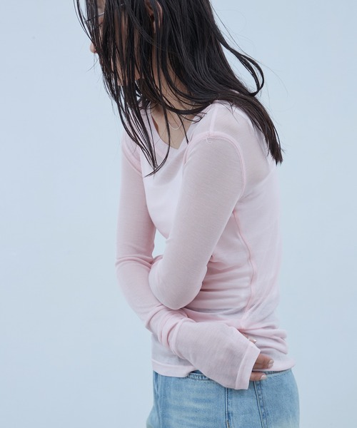 OFROOM（オフルーム）の「Sheer Long Sleeve Tee／シアーロングスリーブTEE（Tシャツ/カットソー・レディース・ネイビー/ブラック/ホワイト/ブルー/ピンク/グレー・FREE）」の13枚目の写真