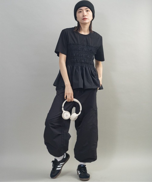 lodie(ロディ)の「ギャザーティアードトップス(Tシャツ/カットソー・レディース・アイボリー/ブラック・FREE)」の9枚目の写真