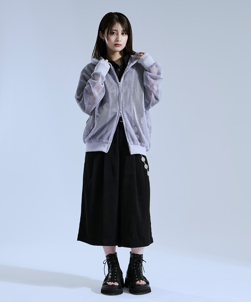Ellno Loset(エルノロゼット)の「ドレープボリュームキュロットパンツ(スラックス・メンズ・ブラック/グレー・SMALL/X-SMALL/LARGE/MEDIUM)」の5枚目の写真