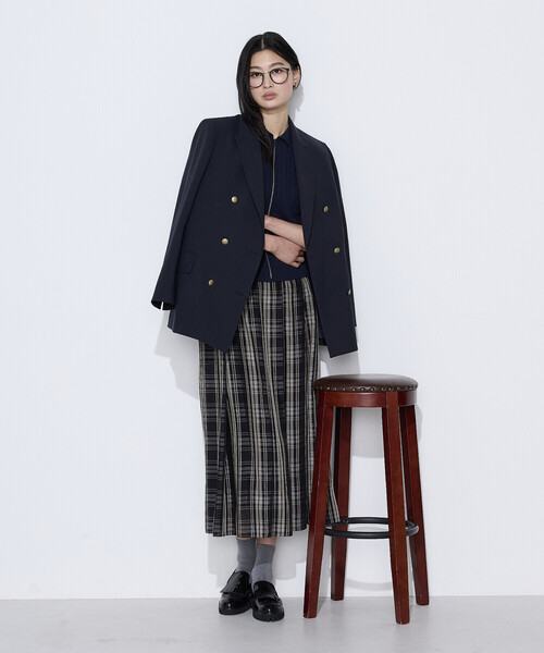 COMME CA(コムサ)の「先染めシアーチェック タックスカート(スカート・レディース・ベージュ系その他/ブラック系その他・7号/11号/9号)」の3枚目の写真