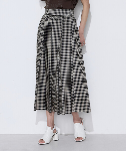 COMME CA(コムサ)の「先染めシアーチェック タックスカート(スカート・レディース・ベージュ系その他/ブラック系その他・7号/11号/9号)」の9枚目の写真