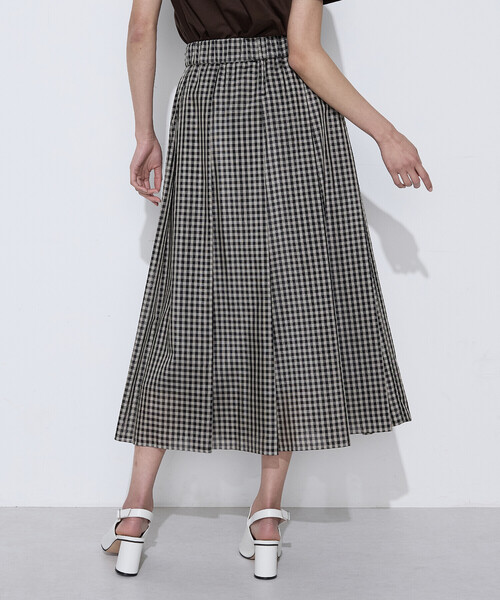 COMME CA(コムサ)の「先染めシアーチェック タックスカート(スカート・レディース・ベージュ系その他/ブラック系その他・7号/11号/9号)」の11枚目の写真