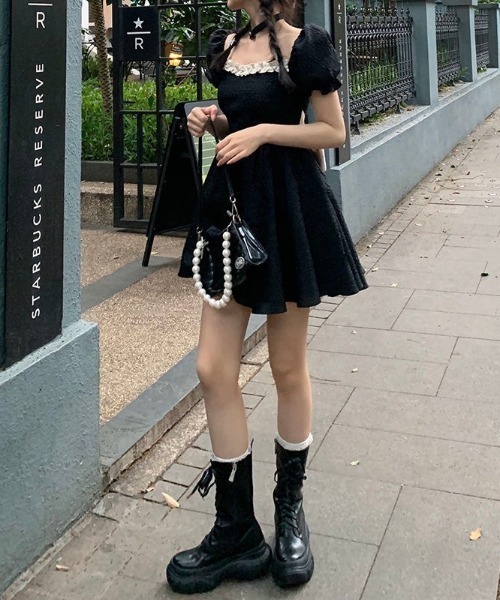 lulufa(ルルファ)の「フリルスクエアネック バックリボンミニワンピース/推し活 韓国(ワンピース・レディース・ブラック・FREE)」の10枚目の写真