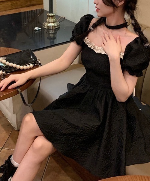 lulufa(ルルファ)の「フリルスクエアネック バックリボンミニワンピース/推し活 韓国(ワンピース・レディース・ブラック・FREE)」の14枚目の写真
