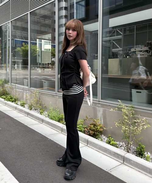 RAY CASSIN(レイカズン)の「折り返し細フレアパンツ(その他パンツ・レディース・グレー系その他2/グレー/ブラック・M/S)」の5枚目の写真