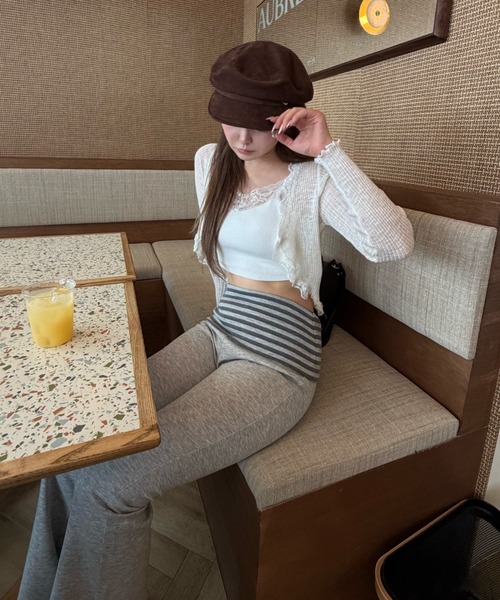 RAY CASSIN(レイカズン)の「折り返し細フレアパンツ(その他パンツ・レディース・グレー系その他2/グレー/ブラック・M/S)」の18枚目の写真