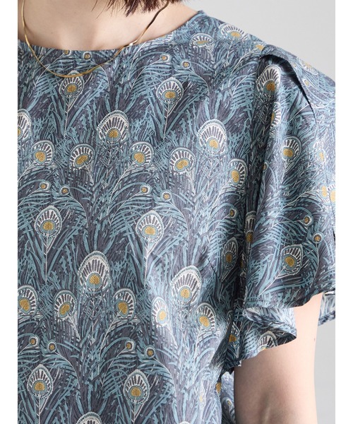 Te chichi（テチチ）の「【LIBERTY FABRICS】フレアスリーブブラウス（シャツ/ブラウス・レディース・ターコイズブルー/チャコールグレー・F）」の9枚目の写真