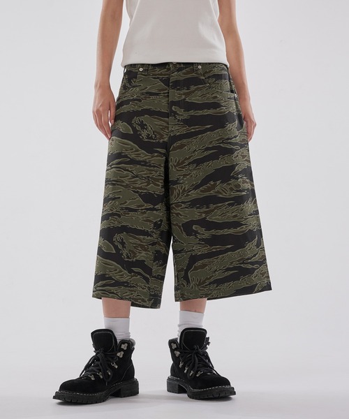 WISH FOR EVER（ウィッシュフォーエバー）の「ASSORT FLARE SHORTS（JORTS）/アソート フレア ショーツ（ジョーツ）（その他パンツ・メンズ・ライトブルー/インディゴブルー/カモフラージュ・SMALL/MEDIUM/LARGE）」の22枚目の写真