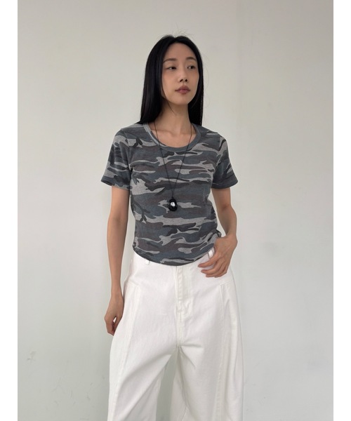 Didot.showroom(ディドット ショールーム)の「【DIDOT.】ワッフルカモフラT(Tシャツ/カットソー・レディース・グレー/ベージュ・FREE)」の4枚目の写真