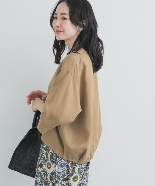 URBAN RESEARCH DOORS（アーバンリサーチドアーズ）の「ノーカラーバックギャザーブラウス（シャツ/ブラウス・レディース・ブラック/ベージュ・FREE）」の13枚目の写真