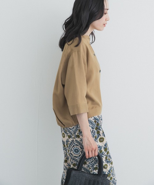 URBAN RESEARCH DOORS（アーバンリサーチドアーズ）の「ノーカラーバックギャザーブラウス（シャツ/ブラウス・レディース・ブラック/ベージュ・FREE）」の14枚目の写真