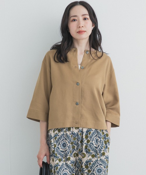 URBAN RESEARCH DOORS（アーバンリサーチドアーズ）の「ノーカラーバックギャザーブラウス（シャツ/ブラウス・レディース・ブラック/ベージュ・FREE）」の16枚目の写真