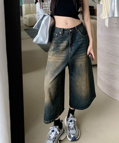 LAC-VERT(ラック・ヴェール)の「フェードデニムハーフパンツ(デニムパンツ・レディース・ブルー・LARGE/MEDIUM)」の2枚目の写真