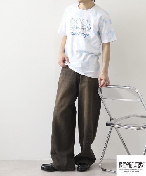 PEANUTS（ピーナッツ）の「PEANUTS ハイビスカス総柄プリントTシャツ 半袖（Tシャツ/カットソー・レディース・ピンク系/サックスブルー系/パープル系・M/L/LL）」の15枚目の写真