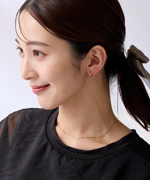 CALIN　STANDARD（カリンスタンダード）の「◆金属アレルギー対応◆◆made in japan◆【痛くない】【落ちにくい】【ストレスフリーな着け心地】スクエア　ミニループフィットイヤリング（イヤリング・レディース・ゴールド/ピンクゴールド/シルバー・FREE）」の12枚目の写真