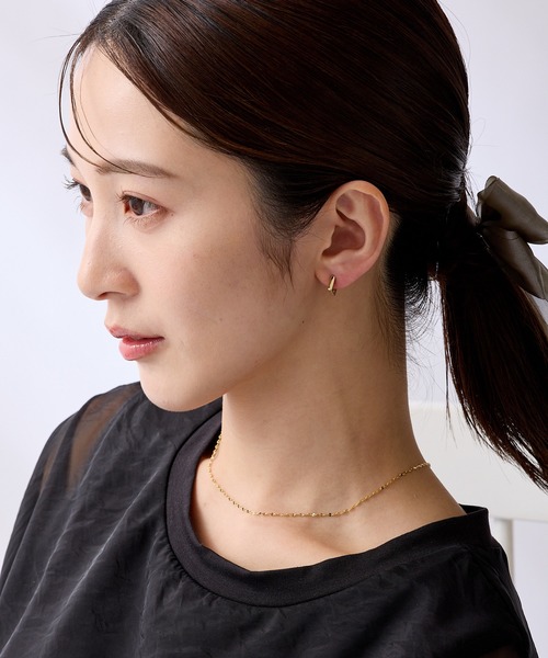 CALIN　STANDARD（カリンスタンダード）の「◆金属アレルギー対応◆◆made in japan◆【痛くない】【落ちにくい】【ストレスフリーな着け心地】スクエア　ミニループフィットイヤリング（イヤリング・レディース・ゴールド/ピンクゴールド/シルバー・FREE）」の13枚目の写真