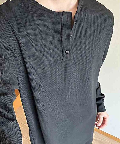 STYLE NUMBER(スタイルナンバー)の「【 STYLE NUMBER / スタイルナンバー 】 ヘンリーネック ワッフル ロンT(Tシャツ/カットソー・メンズ・グレー/ホワイト/ブラック・MEDIUM/LARGE)」の2枚目の写真
