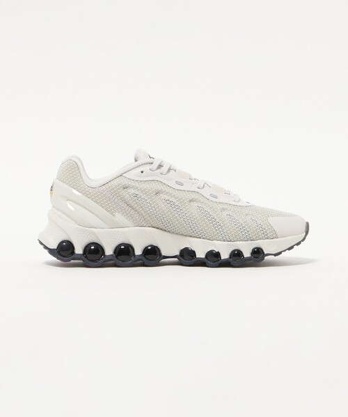 NIKE(ナイキ)の「<NIKE>エア マックス Dn8 スニーカー(スニーカー・メンズ・ブラック/ライトグレー・26cm/29cm/26.5cm/27.5cm/27cm/28.5cm/28cm)」の15枚目の写真
