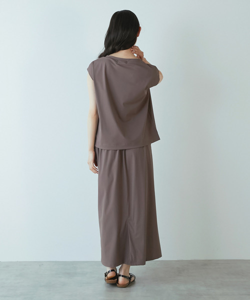 LOGEMENT DE CLAIRE(ロジュモンドクレール)の「【Allease/オールイーズ】ノースリーブプルオーバー(Tシャツ/カットソー・レディース・ブラウン/チャコールグレー/オフホワイト/ブラック・FREE)」の21枚目の写真