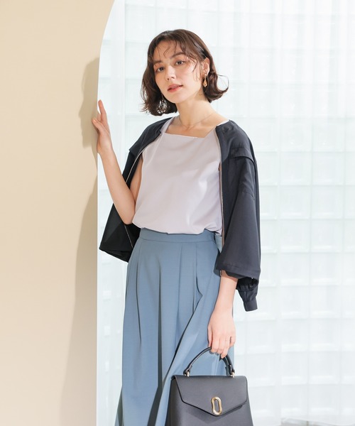 GLACIER lusso(グラシアルッソ)の「【美冷・接触冷感・UVカット】前身サテンタンクトップ(タンクトップ・レディース・モカ/グレイッシュベージュ/ブラック・L/LL/M/S)」の13枚目の写真