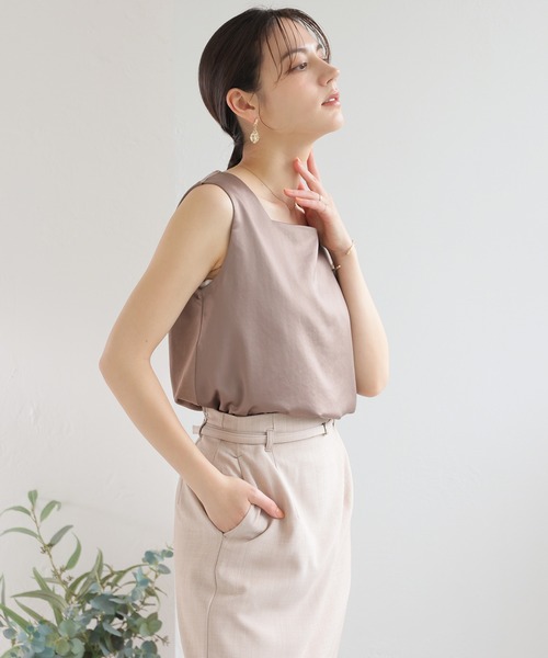 GLACIER lusso(グラシアルッソ)の「【美冷・接触冷感・UVカット】前身サテンタンクトップ(タンクトップ・レディース・モカ/グレイッシュベージュ/ブラック・L/LL/M/S)」の18枚目の写真
