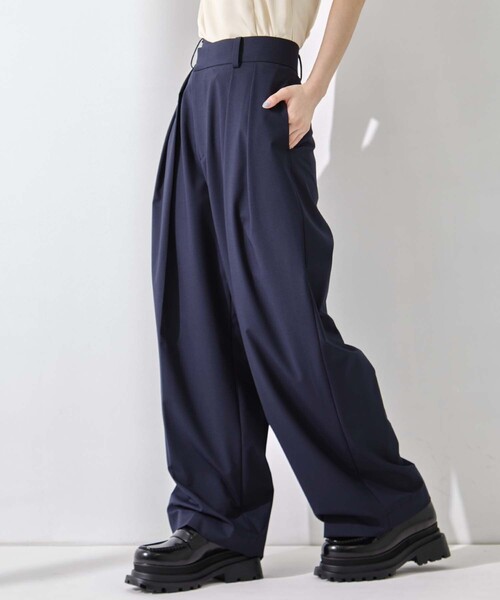 STUDIOUS(ステュディオス)の「【STUDIOUS/ステュディオス】Double Tucked Stretch Trousers/ダブルタックストレッチトラウザーズ/ウォッシャブル/オフィス/美脚見え/ウエストゴム/ストレスフリー(スラックス・レディース・ネイビー/ブラック/ライトグレー・2/1)」の5枚目の写真