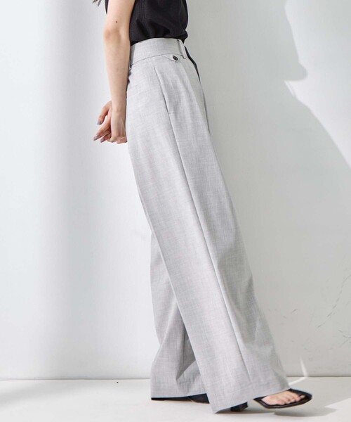 STUDIOUS(ステュディオス)の「【STUDIOUS/ステュディオス】Double Tucked Stretch Trousers/ダブルタックストレッチトラウザーズ/ウォッシャブル/オフィス/美脚見え/ウエストゴム/ストレスフリー(スラックス・レディース・ネイビー/ブラック/ライトグレー・2/1)」の21枚目の写真