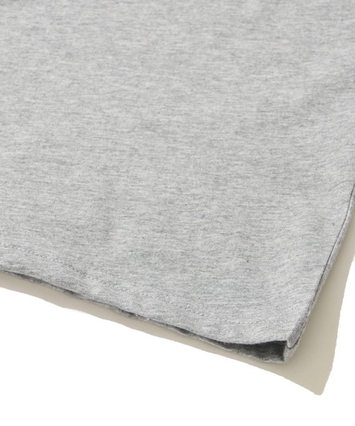 FRUIT OF THE LOOM(フルーツオブザルーム)の「【FRUIT OF THE LOOM/フルーツオブザルーム】2Pパック Tシャツ(Tシャツ/カットソー・メンズ・ホワイト/ブラック/グレー・MEDIUM/LARGE/X-LARGE)」の5枚目の写真
