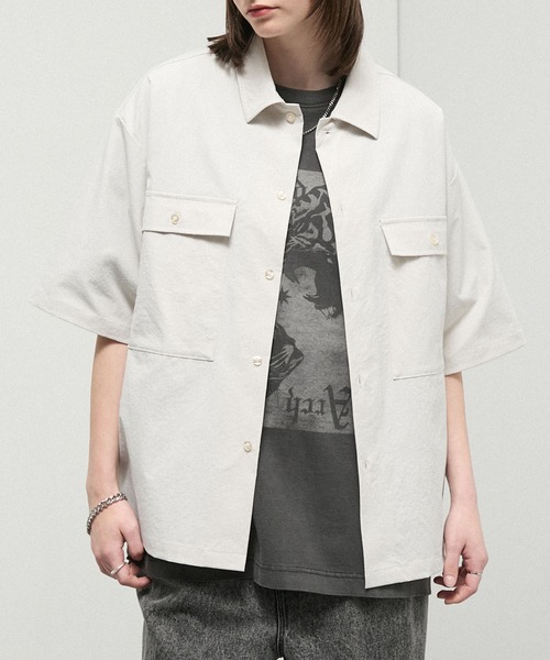 Alfred Alex（アルフレッドアレックス）の「【Alfred Alex】Textured Utility Military Shirt / コットンタッチ ユーティリティー ミリタリーシャツ（シャツ/ブラウス・メンズ・ブラック/チャコール/カーキ/アイボリー・S/M/L）」の16枚目の写真