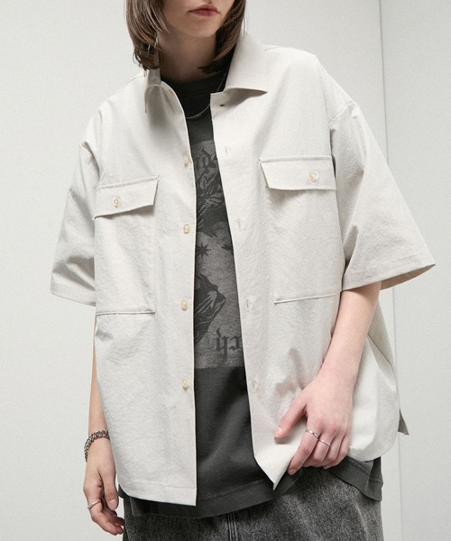 Alfred Alex（アルフレッドアレックス）の「【Alfred Alex】Textured Utility Military Shirt / コットンタッチ ユーティリティー ミリタリーシャツ（シャツ/ブラウス・メンズ・ブラック/チャコール/カーキ/アイボリー・S/M/L）」の21枚目の写真