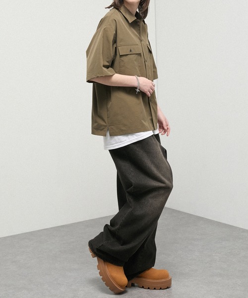 Alfred Alex（アルフレッドアレックス）の「【Alfred Alex】Textured Utility Military Shirt / コットンタッチ ユーティリティー ミリタリーシャツ（シャツ/ブラウス・メンズ・ブラック/チャコール/カーキ/アイボリー・S/M/L）」の10枚目の写真