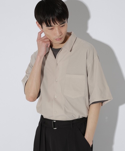 LAKOLE(ラコレ)の「<機能素材>コレカイテキ半袖シャツ(シャツ/ブラウス・メンズ・ボルドー/グレー/アイボリー/ブラック・MEDIUM/LARGE)」の22枚目の写真