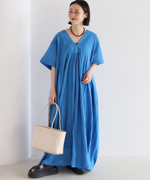 UGG(アグ)の「《追加2》【UGG/アグ】W GOLDENGLOW 1152685:サンダル(サンダル・レディース・ブラック/アイボリー・25cm/24cm/23cm/22cm)」の3枚目の写真