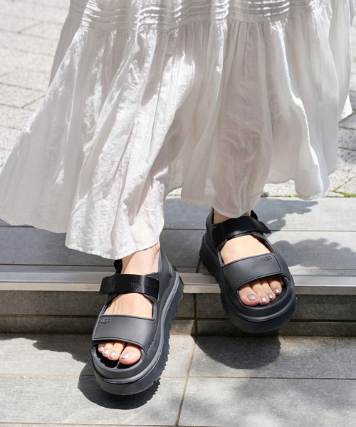 UGG(アグ)の「《追加2》【UGG/アグ】W GOLDENGLOW 1152685:サンダル(サンダル・レディース・ブラック/アイボリー・25cm/24cm/23cm/22cm)」の16枚目の写真