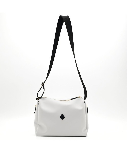 CLEDRAN(クレドラン)の「【耐汚れ 耐摩耗 軽量】CL4006 JOU SIDE POCKET SHOULDER(ショルダーバッグ・レディース・オフホワイト/ライトオリーブ/ブラック・FREE)」の11枚目の写真