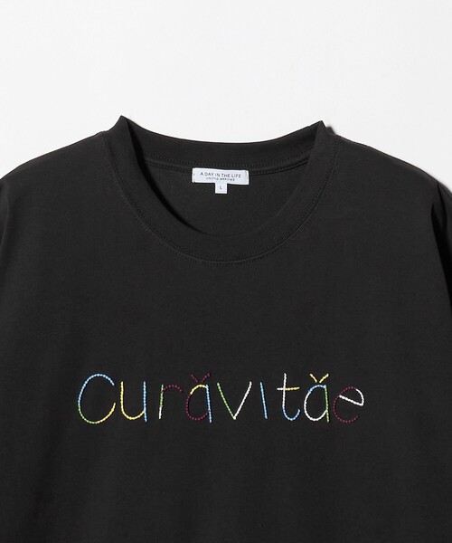 A DAY IN THE LIFE UNITED ARROWS（アデイインザライフユナイテッドアローズ）の「カラー エンブロイダリー ロゴ ワイドカットソー＜A DAY IN THE LIFE＞（Tシャツ/カットソー・メンズ・ブラック/ホワイト・M/L）」の4枚目の写真