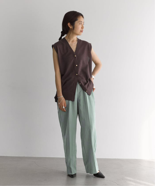 VERMEIL par iena(ヴェルメイユパーイエナ)の「Dry Poplin イージーパンツ(その他パンツ・レディース・ネイビー/ライトグリーン/オレンジ・38/36)」の5枚目の写真