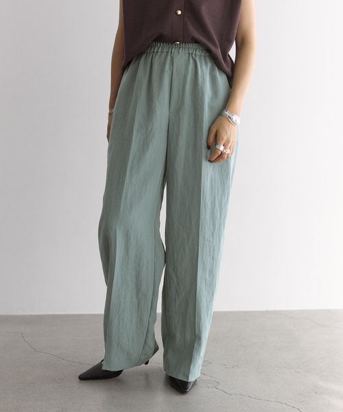 VERMEIL par iena(ヴェルメイユパーイエナ)の「Dry Poplin イージーパンツ(その他パンツ・レディース・ネイビー/ライトグリーン/オレンジ・38/36)」の7枚目の写真