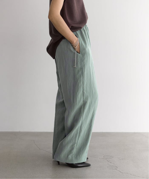 VERMEIL par iena(ヴェルメイユパーイエナ)の「Dry Poplin イージーパンツ(その他パンツ・レディース・ネイビー/ライトグリーン/オレンジ・38/36)」の9枚目の写真