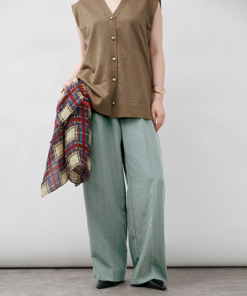 VERMEIL par iena(ヴェルメイユパーイエナ)の「Dry Poplin イージーパンツ(その他パンツ・レディース・ネイビー/ライトグリーン/オレンジ・38/36)」の11枚目の写真
