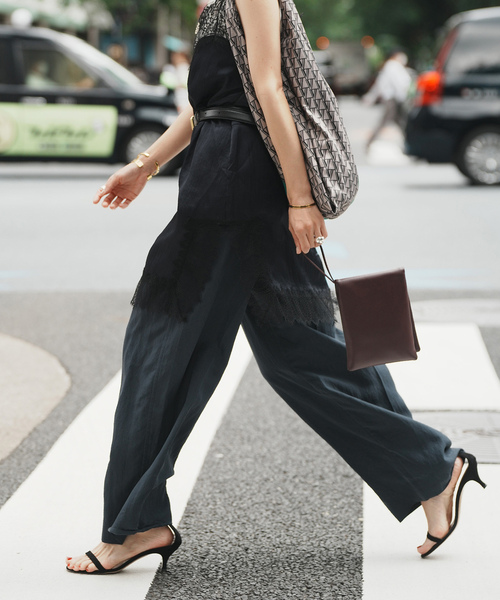 VERMEIL par iena(ヴェルメイユパーイエナ)の「Dry Poplin イージーパンツ(その他パンツ・レディース・ネイビー/ライトグリーン/オレンジ・38/36)」の14枚目の写真