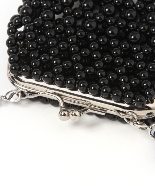 LEPSIM(レプシィム)の「ビーズがま口ネックレス 813003(ネックレス・レディース・ブラック/ベージュ/シルバー・ONE SIZE)」の9枚目の写真