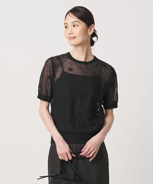 UNITED ARROWS(ユナイテッドアローズ)の「シアー フラワー ショートスリーブ ニット ‐ウォッシャブル‐(ニット/セーター・レディース・ブラック/オフホワイト・FREE)」の3枚目の写真
