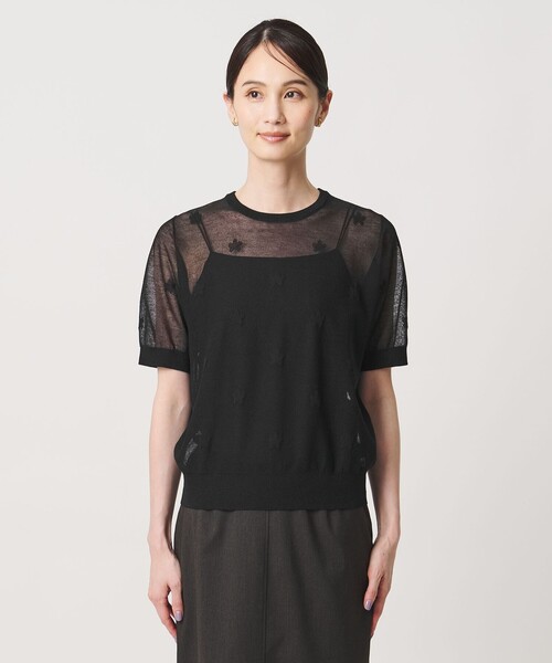UNITED ARROWS(ユナイテッドアローズ)の「シアー フラワー ショートスリーブ ニット ‐ウォッシャブル‐(ニット/セーター・レディース・ブラック/オフホワイト・FREE)」の9枚目の写真