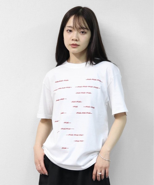 THE CELL.(ザセルドット)の「リラックスシルエット ロゴT 3 RELAXED SILHOUETTE LOGO T-SHIRT 3(Tシャツ/カットソー・レディース・ブラック/オフホワイト・FREE)」の1枚目の写真