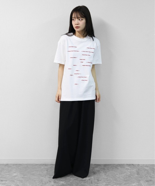 THE CELL.(ザセルドット)の「リラックスシルエット ロゴT 3 RELAXED SILHOUETTE LOGO T-SHIRT 3(Tシャツ/カットソー・レディース・ブラック/オフホワイト・FREE)」の3枚目の写真