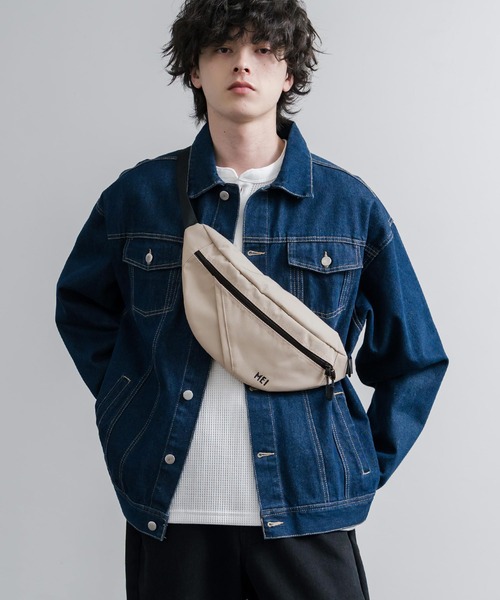 MEI（メイ）の「MEI メイ BOTTOMLINE M ハーフムーンショルダーバッグ/ウエストポーチ（ショルダーバッグ・メンズ・ブラック/グレー/ベージュ/オリーブドラブ・FREE）」の8枚目の写真