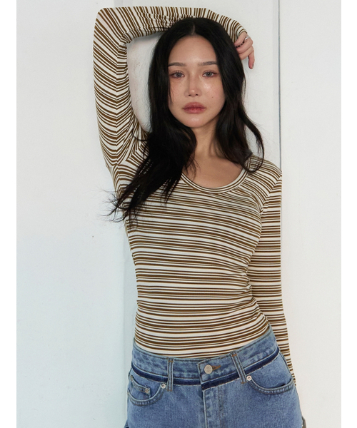 MORVE13(モルブ13)の「デュアルストライプTシャツ(ブラック)(Tシャツ/カットソー・レディース・オリーブ/パープル/ブラック・FREE)」の5枚目の写真