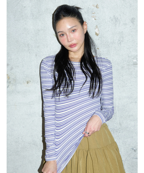 MORVE13(モルブ13)の「デュアルストライプTシャツ(ブラック)(Tシャツ/カットソー・レディース・オリーブ/パープル/ブラック・FREE)」の6枚目の写真