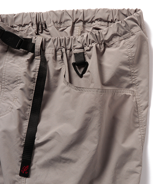 B:MING by BEAMS（ビーミングバイビームス）の「GRAMICCI / SHELL GEAR SHORTS（その他パンツ・メンズ・ブラック/シルバーグレー・SMALL/MEDIUM/LARGE）」の17枚目の写真